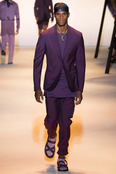 Look 21